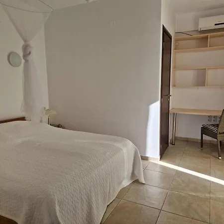 Holiday home Guranya 1