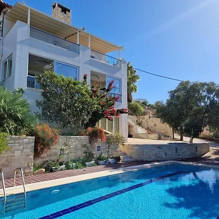 Guranya 1 Holiday home