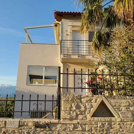 Guranya 1 Ferienhaus *